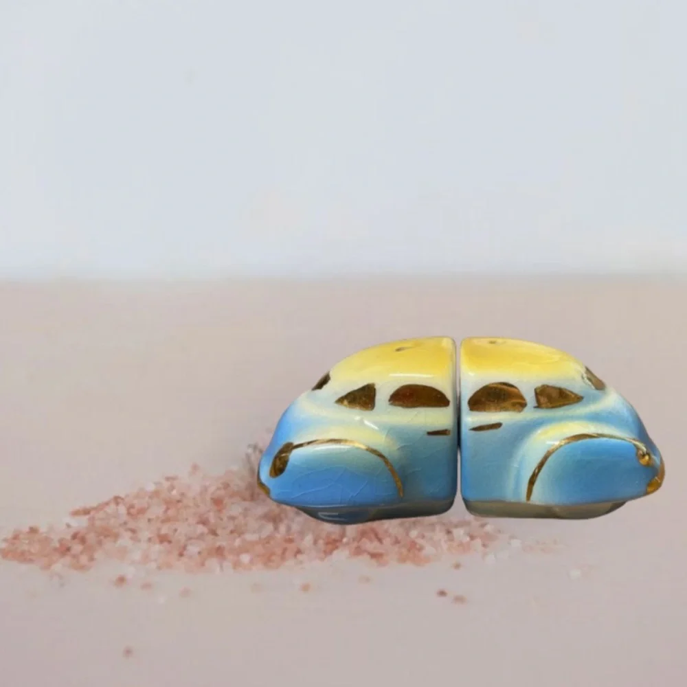Vintage Car Salt and Pepper Shaker Set